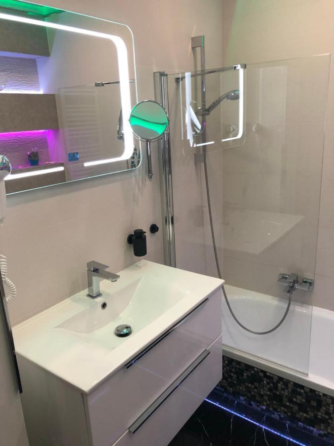 Debogorze Apartament Zatoka Deluxe Z Ogrodem 아파트 외부 사진