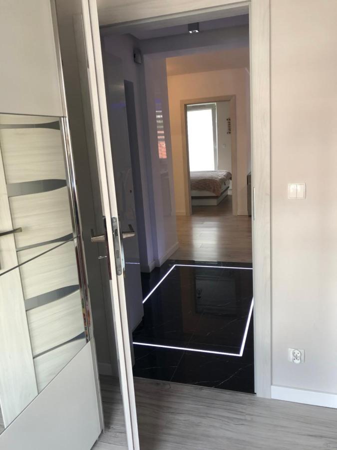 Debogorze Apartament Zatoka Deluxe Z Ogrodem 아파트 외부 사진